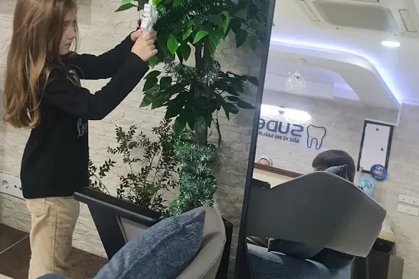 Sudent Ağız Ve Diş Sağlığı Polikliniği - Resim 10