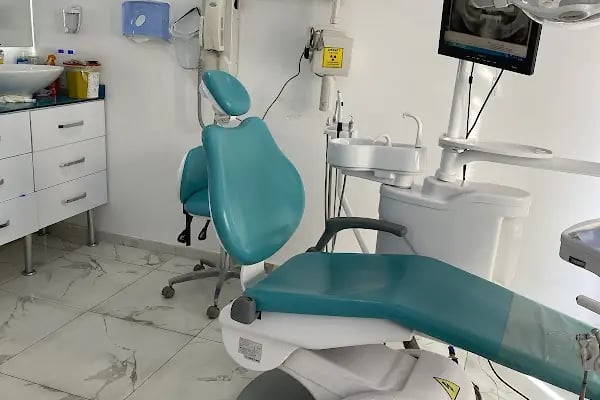 Özel Mardin Ağız ve Diş Sağlığı Polikliniği - Resim 15