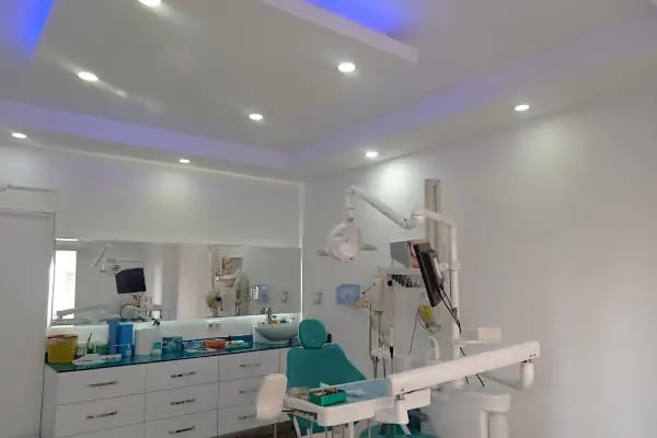 Özel Mardin Ağız ve Diş Sağlığı Polikliniği - Resim 17