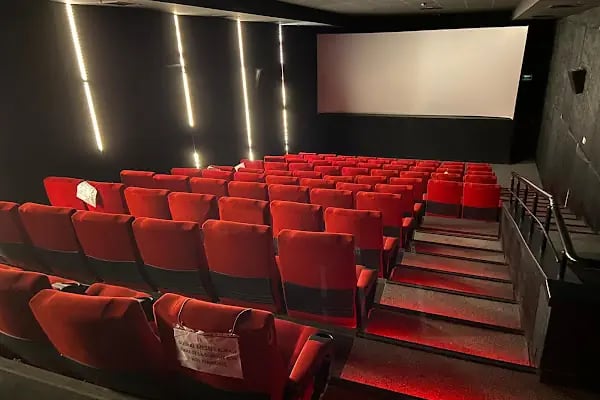 Aksin Cineması - Erasta Mall - Resim 2