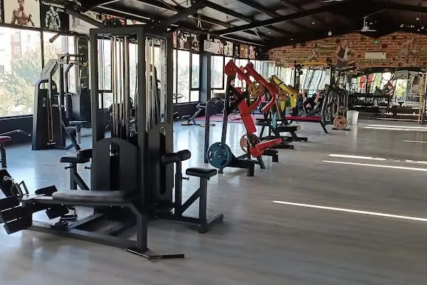 olympia spor merkezi - Resim 17