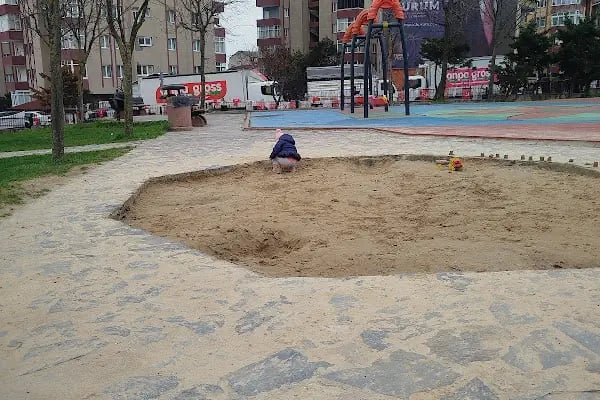 Barış Fidanlığı Parkı - Resim 14