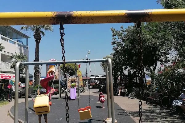 kınalıada hrant dink çocuk parkı - Resim 2