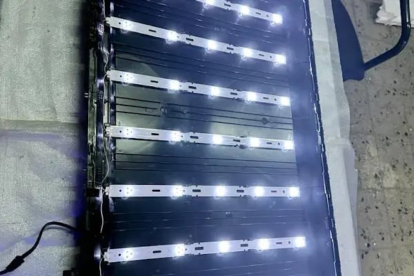 BUCA ÖZGÜR ELEKTRONİK Elektrik Elektronik Televizyon Tamir Onarım Montaj - Resim 20