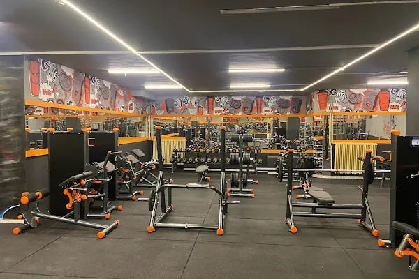 Gök16 gym fitness center - Resim 10