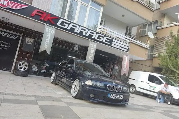 AK Garage - Resim 4
