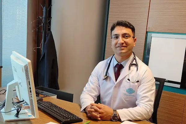 Uzm. Dr. Muhammet Bilici, İç Hastalıkları İstanbul - Resim 2