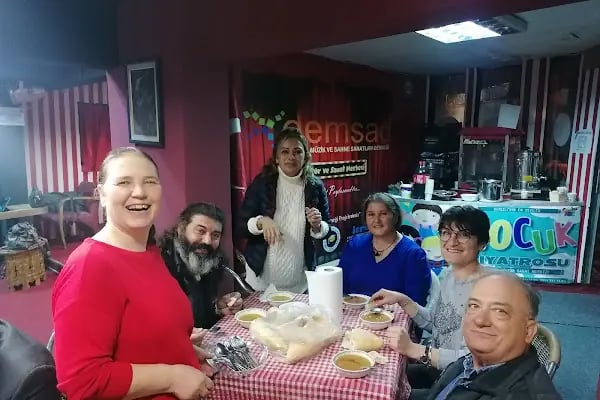 DEMSAD ABC TİYATRO Denizli Müzik ve Sahne Sanatları Derneği Cep Sahnesi - Resim 17