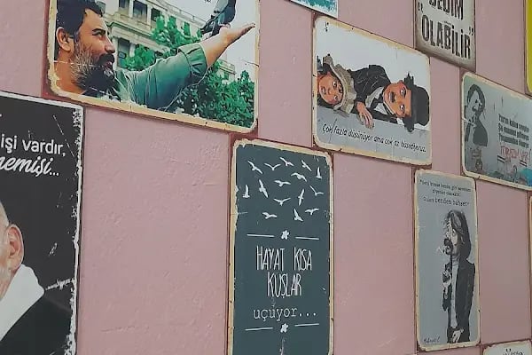 Palmiye Cafe - Resim 3