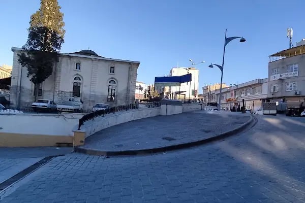 Merkezi Çarşı Cami - Resim 13