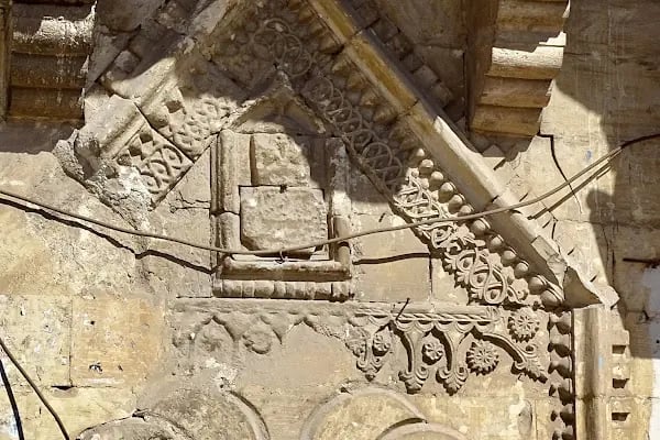 Merkezi Çarşı Cami - Resim 11