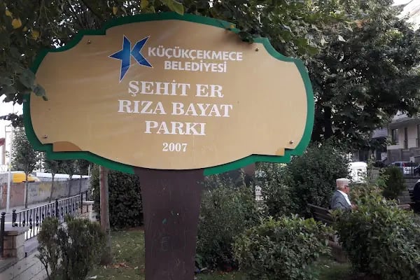 Küçükçekmece Belediyesi Şehit Er Rıza Bayat Parkı - Resim 2