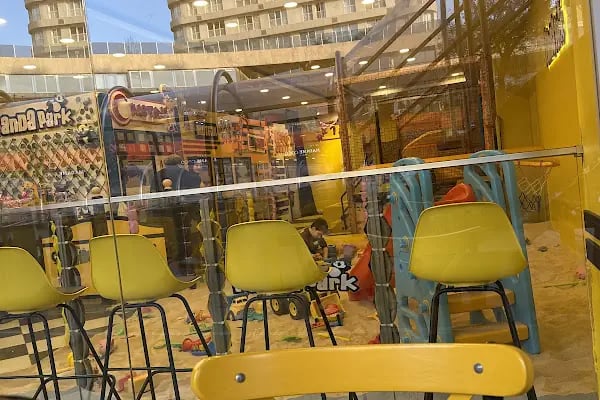 Karagöz'ün Oyun Evi - Resim 5