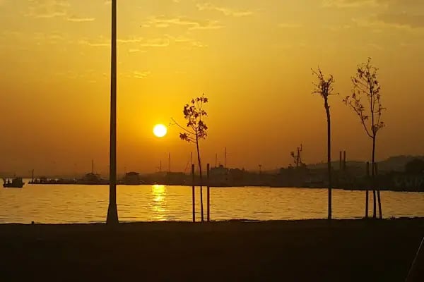 Sahil Otopark - Resim 20