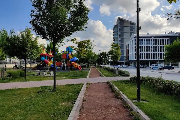Meşe Parkı - Resim 11