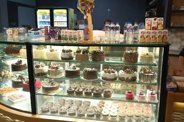 Golden Cafe Pastane - Resim 5