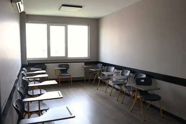English Time Güneşli - Resim 14