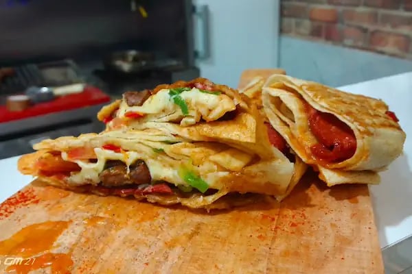 G Burger &amp; G Italy - Resim 3