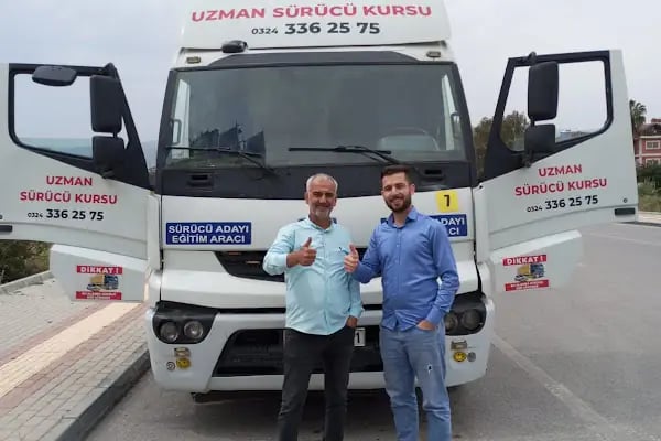 MEZİTLİ UZMAN SÜRÜCÜ KURSU MERSİN - Resim 16