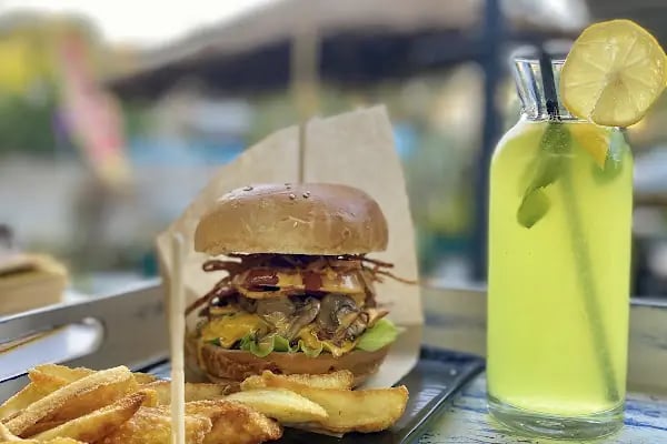 ZEST BURGER - Resim 9