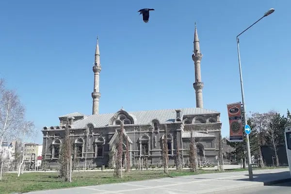 Kars Şehir Stadyumu - Resim 2