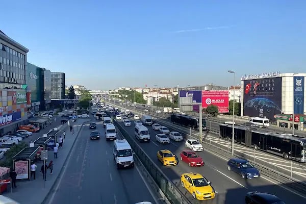 Bahçelievler Metrobüs - Resim 2