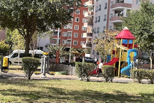 Adana Rotary Kulübü Sevgi Çocuk Parkı - Resim 16