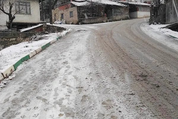 Harmancık Öğretmenevi Ve Akşam Sanat Okulu - Resim 5