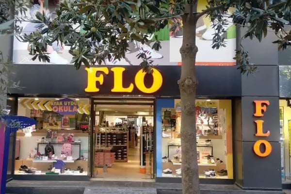 FLO Manisa Cadde Mağazası - Resim 1