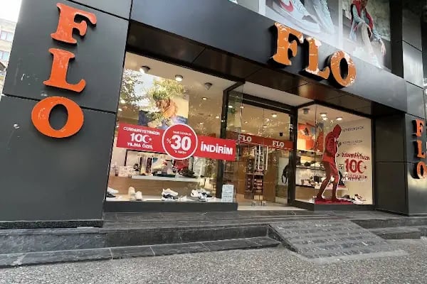 FLO Manisa Cadde Mağazası - Resim 3