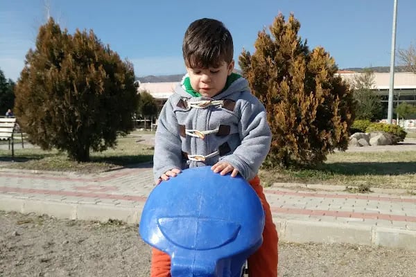 Metin Altıok Parkı - Resim 8