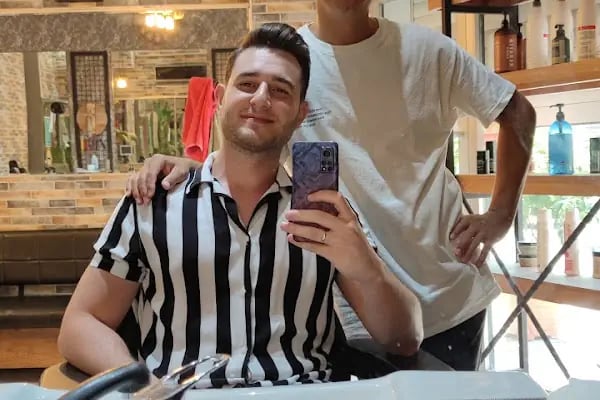 HAIR STUDIO Oğuz Galip berber - Resim 8