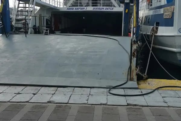Datça Feribot Bilet İskelesi - Resim 4
