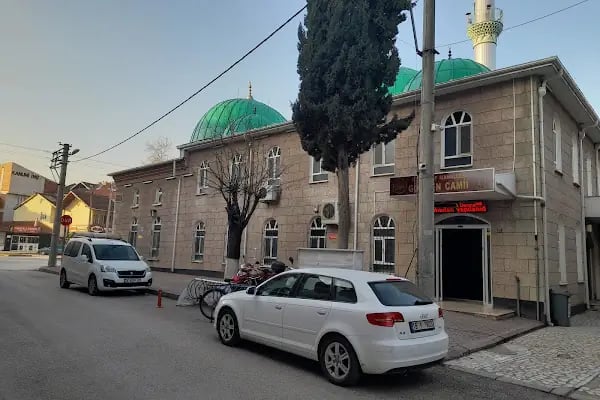 Göçmenler Cami - Resim 9