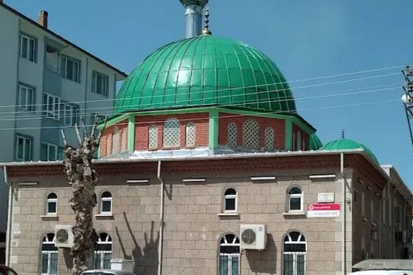 Göçmenler Cami - Resim 12