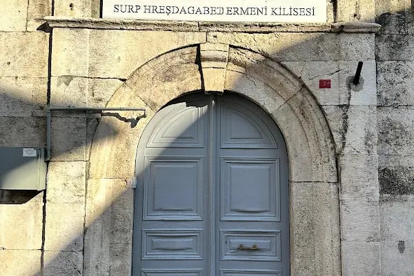 Balat Surp Hireşdagabet Ermeni Kilisesi - Resim 2