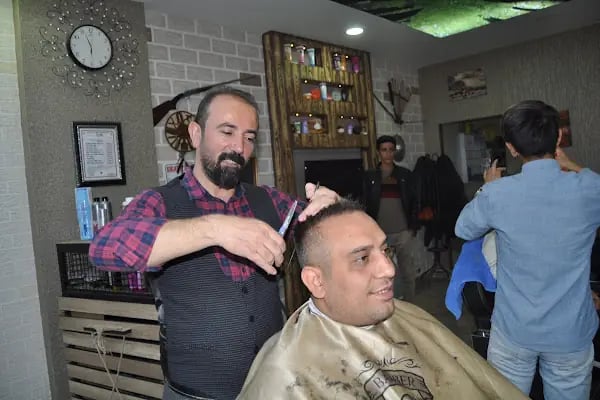 Berber İsmet - Resim 1