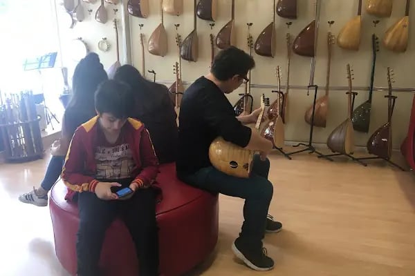 Dost Muzik Evi - Resim 13