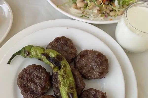 Cemilusta Akçaabat Köfte - Resim 4