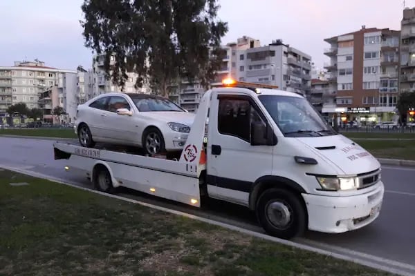 Türkiye İş Bankası Balçova/İzmir Şubesi - Resim 3