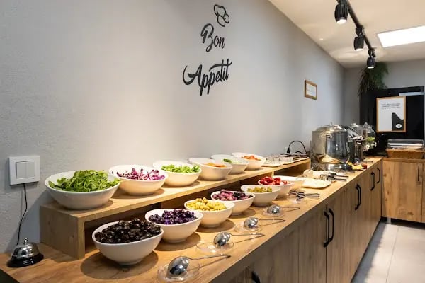 TÜRKELİ OTEL &amp; CAFE - Resim 4