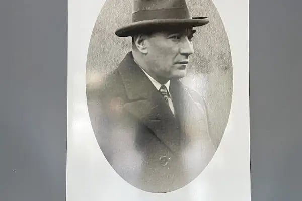 Karşıyaka Belediyesi Hamza Rüstem Fotoğraf Evi - Resim 15