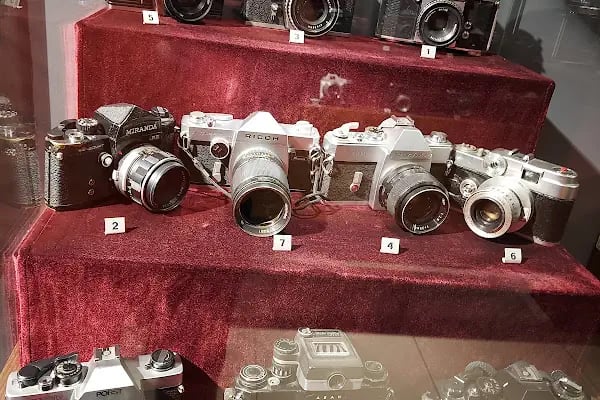 Karşıyaka Belediyesi Hamza Rüstem Fotoğraf Evi - Resim 6