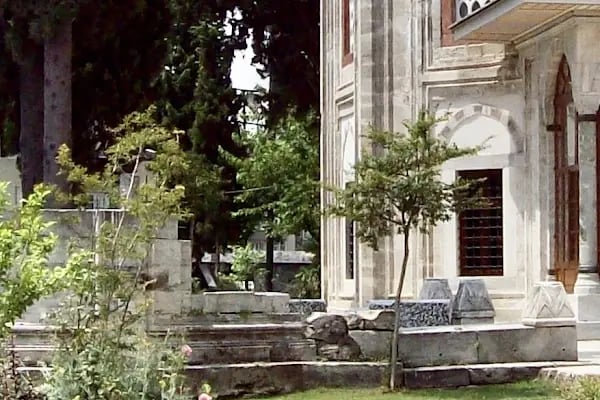 Ayşe Hafsa Sultan Türbesi - Resim 11