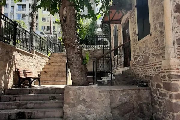 AYA PARESKEVİ (YANIK KİLİSE) - Resim 14