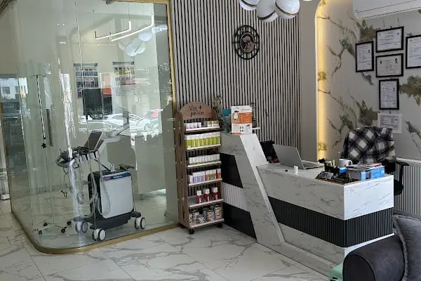 Vethospital Veteriner kliniği 7/24 ACİL VETERİNER BAHÇELİEVLER - Resim 9