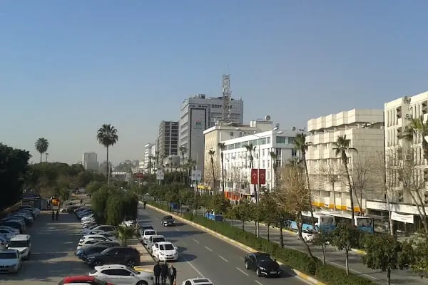 VakıfBank Mersin Şubesi - Resim 1