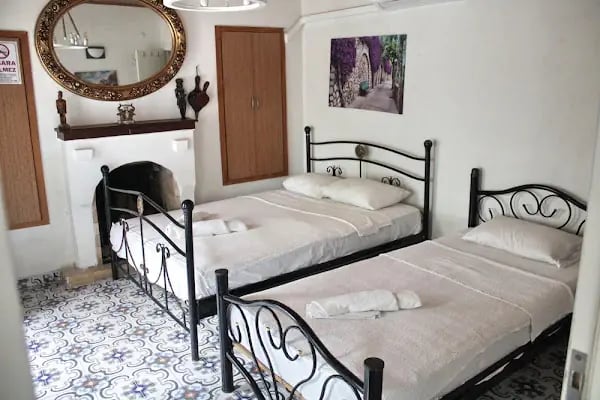 Zümrüt Pansiyon Bodrum - Resim 13
