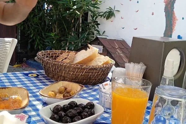 Zümrüt Pansiyon Bodrum - Resim 10