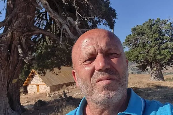 Nure Sofi Türbesi - Resim 12